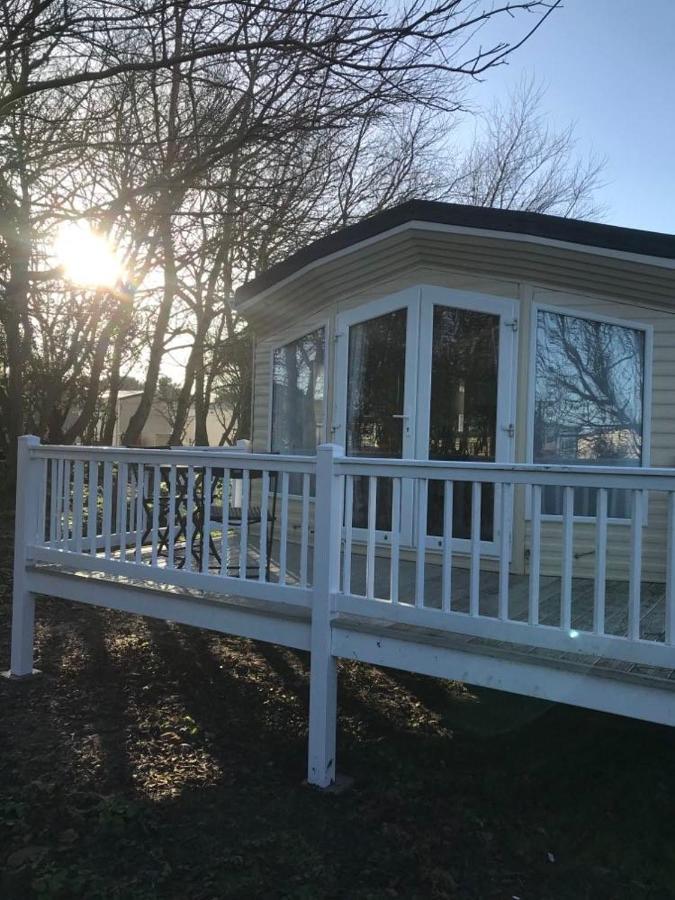 The Winchester Luxury Pet Friendly Caravan On Broadland Sands Holiday Park Between Lowestoft And Great Yarmouth Hotel Corton  Luaran gambar