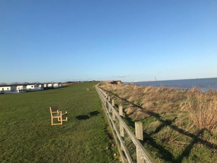 The Winchester Luxury Pet Friendly Caravan On Broadland Sands Holiday Park Between Lowestoft And Great Yarmouth Hotel Corton  Luaran gambar