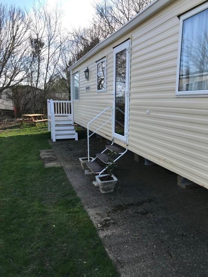 The Winchester Luxury Pet Friendly Caravan On Broadland Sands Holiday Park Between Lowestoft And Great Yarmouth Hotel Corton  Luaran gambar